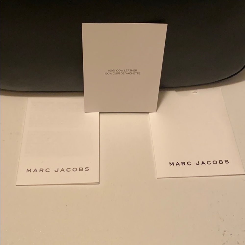 NWT Marc Jacobs City Slick Shoulder Bag - Picture 4 of 9